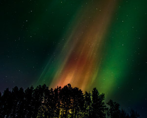 Northern Lights Stretching to the Sky
